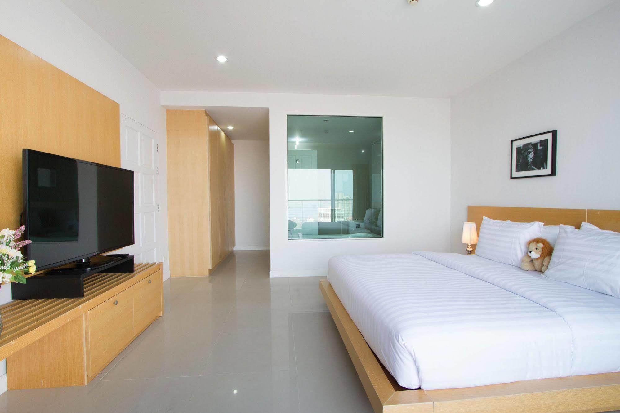 Apartamento Ariva Royal Hill Pattaya Exterior foto