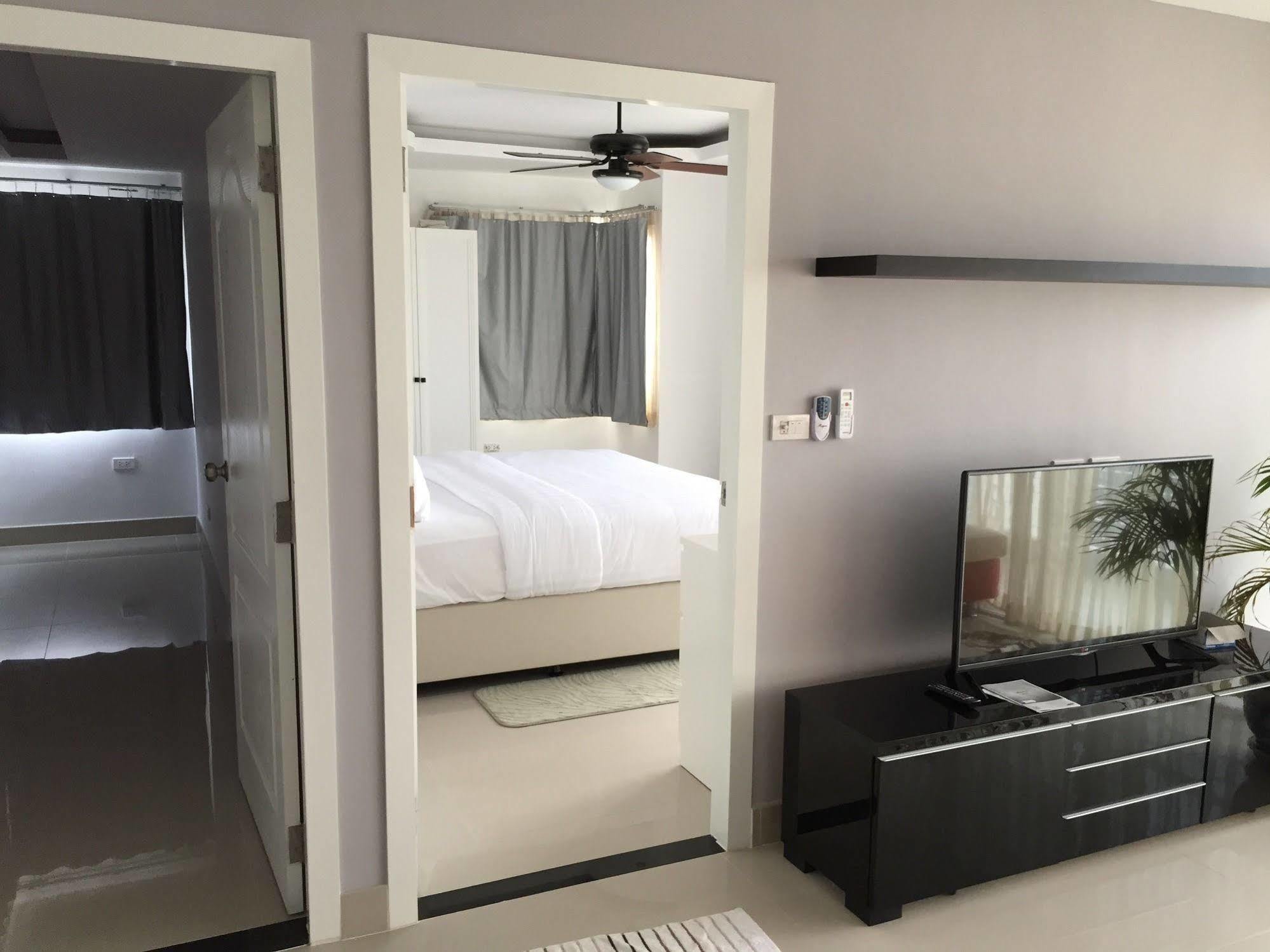 Apartamento Ariva Royal Hill Pattaya Exterior foto
